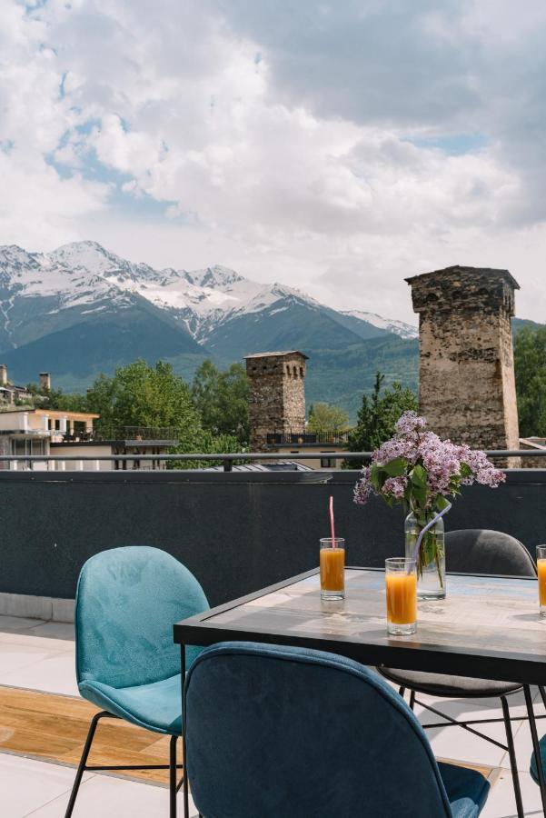Hotel Posta Mestia Exteriér fotografie