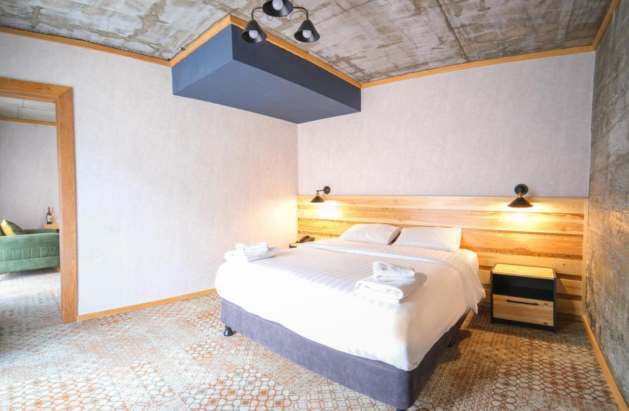 Hotel Posta Mestia Exteriér fotografie