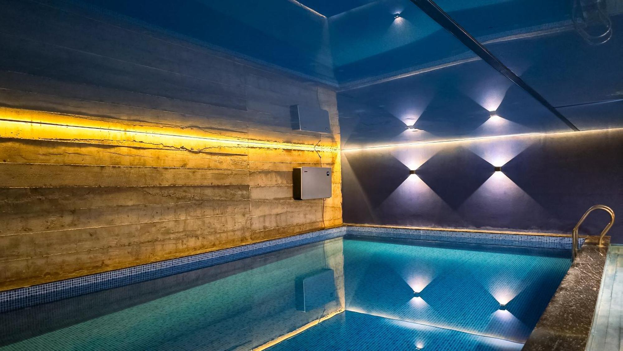 Hotel Posta Mestia Exteriér fotografie