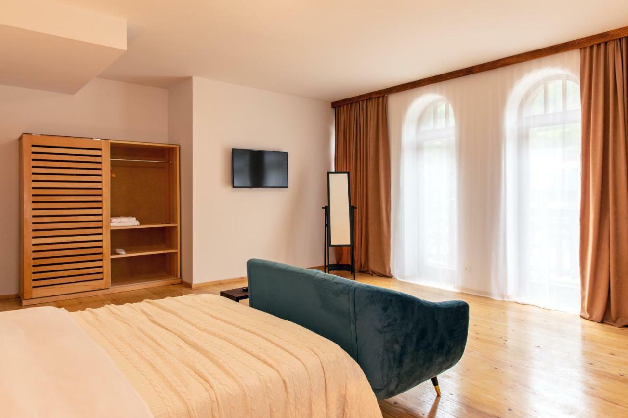Hotel Posta Mestia Exteriér fotografie